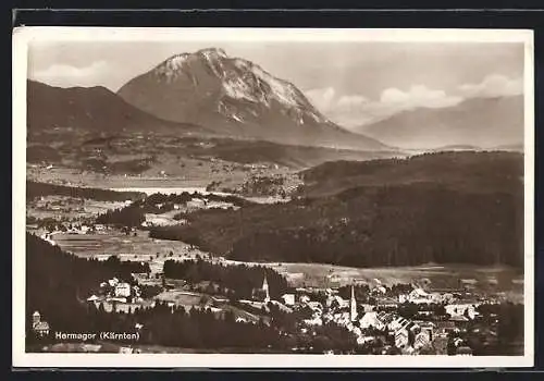 AK Hermagor /Kärnten, Teilansicht mit Bergen