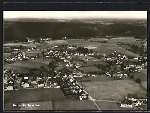 AK Holzen / Arnsberg, Luftaufnahme der Ortschaft