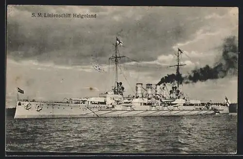 AK Kriegsschiff S. M. Helgoland in Fahrt