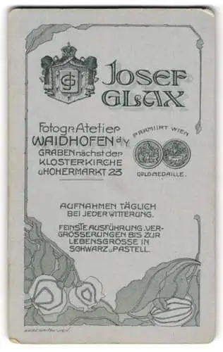 Fotografie Josef Glax, Waidhofen a. Y., Graben, königliches Wappen mit Monogram des Fotografen, Jugendstilverzierung