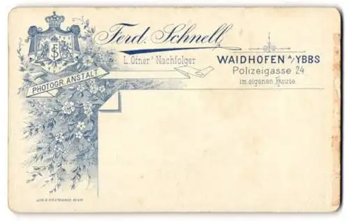 Fotografie Ferd. Schnell, Waidhofen a. Ybbs., Wappen mit Krone und Monogram des Fotografen