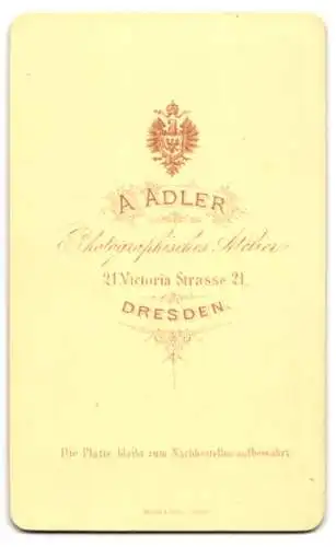 Fotografie A. Adler. Dresden, sächischer Einjährig-Freiwilliger Husar F. Hopp in Uniform mit Säbel, 1877