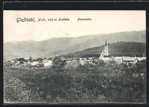 AK Giesshübl, Panorama der Ortschaft mit der Kirche
