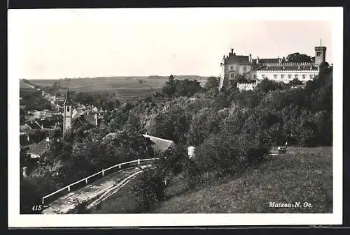 AK Matzen, Ortspartie mit Burg