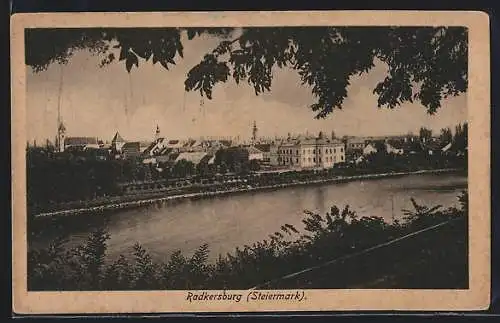 AK Radkersburg, Ortspanorama mit Fluss aus der Vogelschau