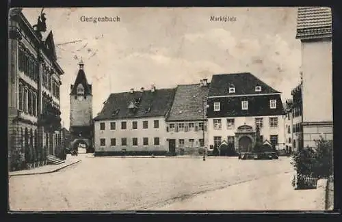 AK Gengenbach, Marktplatz mit Brunnen und Hotel Schwarzer Adler