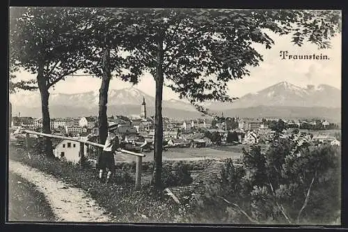 AK Traunstein, Romantische Ortsansicht vom Wanderweg aus