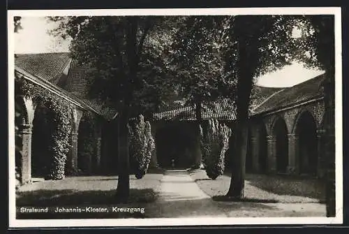 AK Stralsund, Johannis-Kloster, Der Kreuzgang