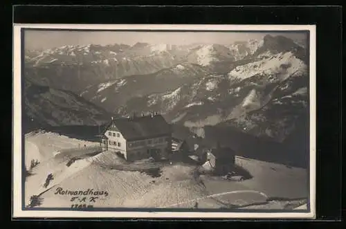 AK Rotwandhaus, Berghütte vor Gebirgspanorama