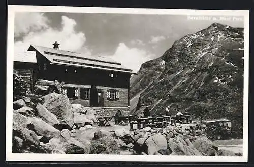 AK Bovalhütte, Berghütte im Hochgebirge