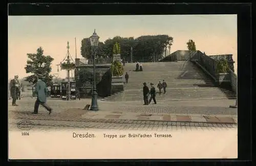 AK Dresden, Treppe zur Brühl`schen Terrasse