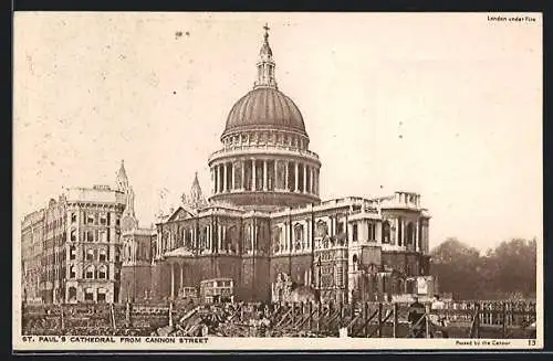 AK London, St. Paul`s Cathedral from Cannon Street