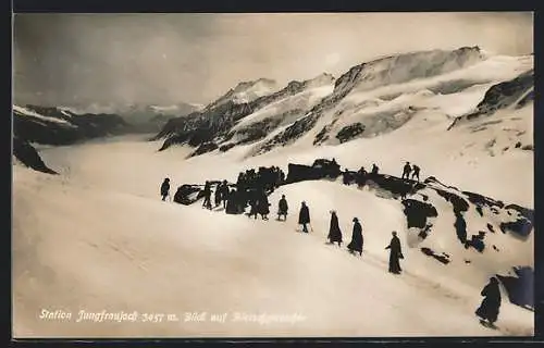 AK Station Jungfraujoch mit Blick auf Aletsch-Gletscher