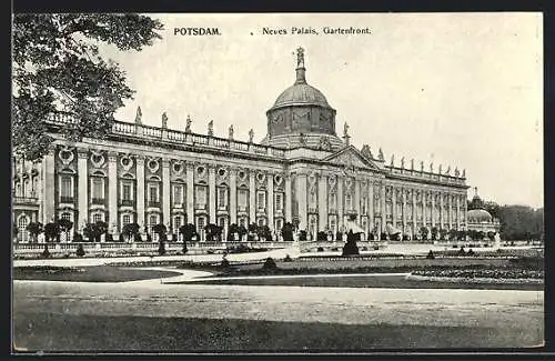 AK Potsdam-Sanssouci, Neues Palais, Gartenfront