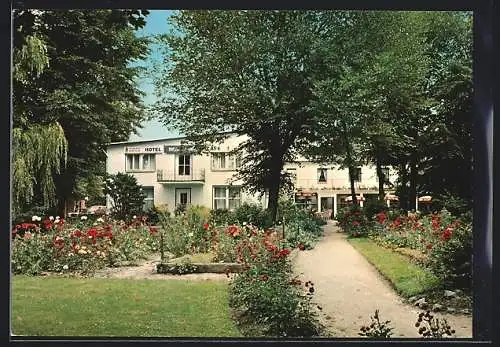 AK Deichhausen /Büsum, Weg zum Hotel-Cafe Dohrn`s Rosenhof Elfie Christiansen