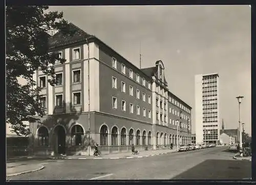 AK Neubrandenburg, HO-Hotel Zu den Vier Toren