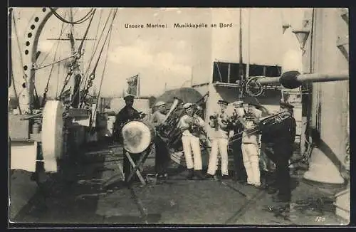 AK Musikkapelle eines Kriegsschiffes an Bord