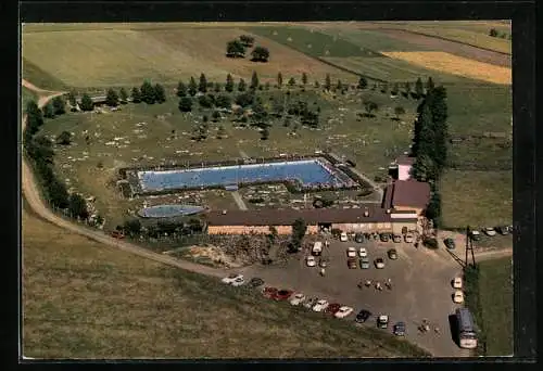 AK Kirchhain /Bez. Kassel, Schwimmbad, Fliegeraufnahme