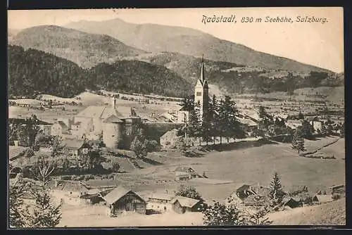 AK Radstadt, Ortspartie mit Kirche