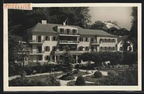 AK Traunkirchen am Traunsee, Hotel am Stein mit Parkanlagen