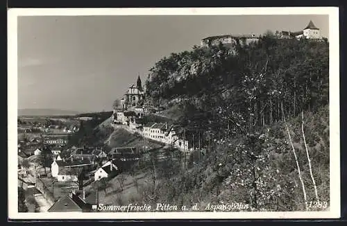 AK Pitten a. d. Aspangbahn, Teilansicht mit Schloss