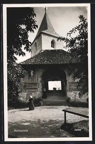 AK Hollenstein, Nonnen vor der Kirche