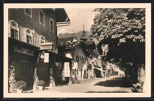 AK Werfen, Hauptstrasse mit Hotel-Restaurant