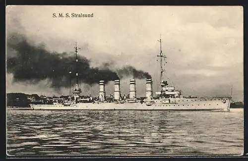 AK Kriegsschiff SMS Stralsund im Wasser