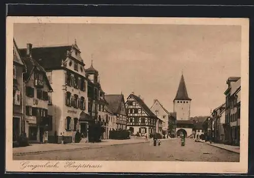 AK Gengenbach, Hauptstrasse mit Tor