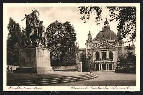 AK Frankfurt am Main, Bismarck-Denkmal und Schauspielhaus