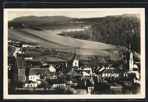 AK Zwettl /N.-Oe., Teilansicht mit Kirche