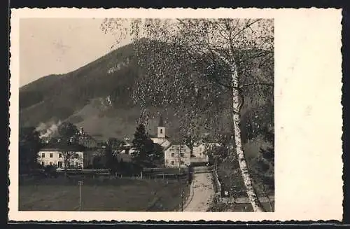 AK Gusswerk, Strassenpartie mit Gasthof Bogensberger und Kirche