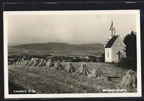 AK Loosdorf /N.-Oe., Partie an der Mühlberg-Kapelle