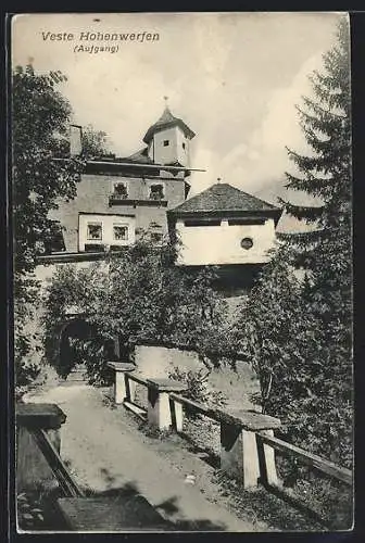 AK Hohenwerfen, Veste Hohenwerfen, Aufgang mit Eingangstor