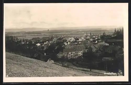 AK Amstetten /N.-Ö., Teilansicht mit Bäumen