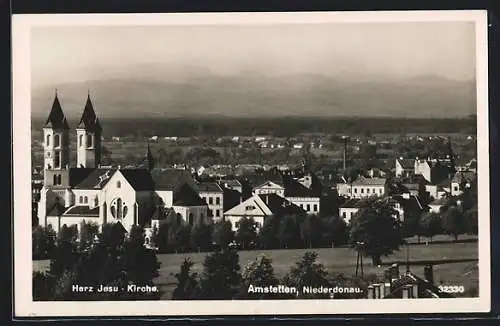 AK Amstetten /Niederdonau, Teilansicht mit Herz Jesu-Kirche