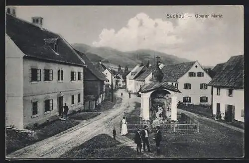 AK Seckau, Oberer Markt mit Gedenkstätte