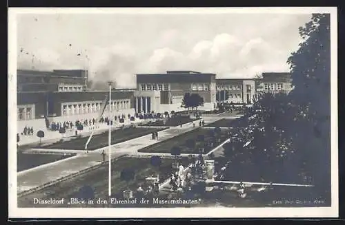 AK Düsseldorf, Grosse Ausstellung 1926, Blick in den Ehrenhof der Museumsbauten