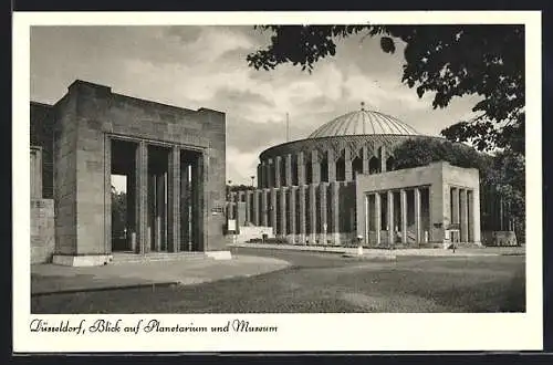 AK Düsseldorf, Blick auf Planetarium und Museum