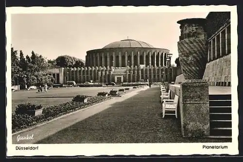 AK Düsseldorf, Weg zum Planetarium