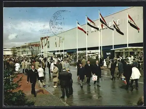 AK Hannover, Messe 1973, Menschenmengen vor der Werkzeughalle