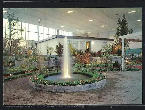 AK Berlin, Internationale Grüne Woche 1971, Innenareal mit Blumenbeeten und Springbrunnen