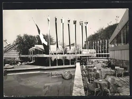 AK Bruxelles, Exposition Universelle 1958, Le pavillon de la Suisse