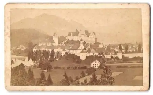 Fotografie Ludwig Schradler, Füssen, Ansicht Füssen, Teilansicht des Ortes mit dem Schloss Füssen