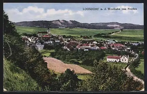 AK Loosdorf a. d. Westbahn, Ortsansicht von Norden gesehen