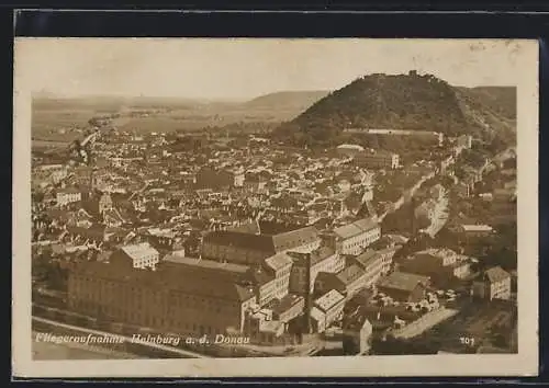 AK Hainburg a. d. Donau, Fliegeraufnahme des Ortes