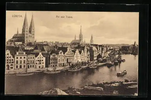 AK Lübeck, an der Trave, Häuser am Ufer