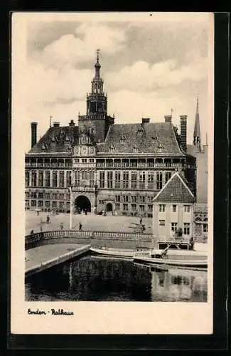 AK Emden / Ostfr., Rathaus aus der Vogelschau