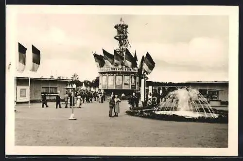AK Markkleeberg, Landwirtschafts- und Gartenbau-Ausstellung, Ausstellungsgelände mit Brunnen