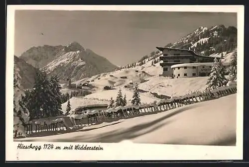 AK Hirschegg, Ortsansicht im Winter, mit Widderstein
